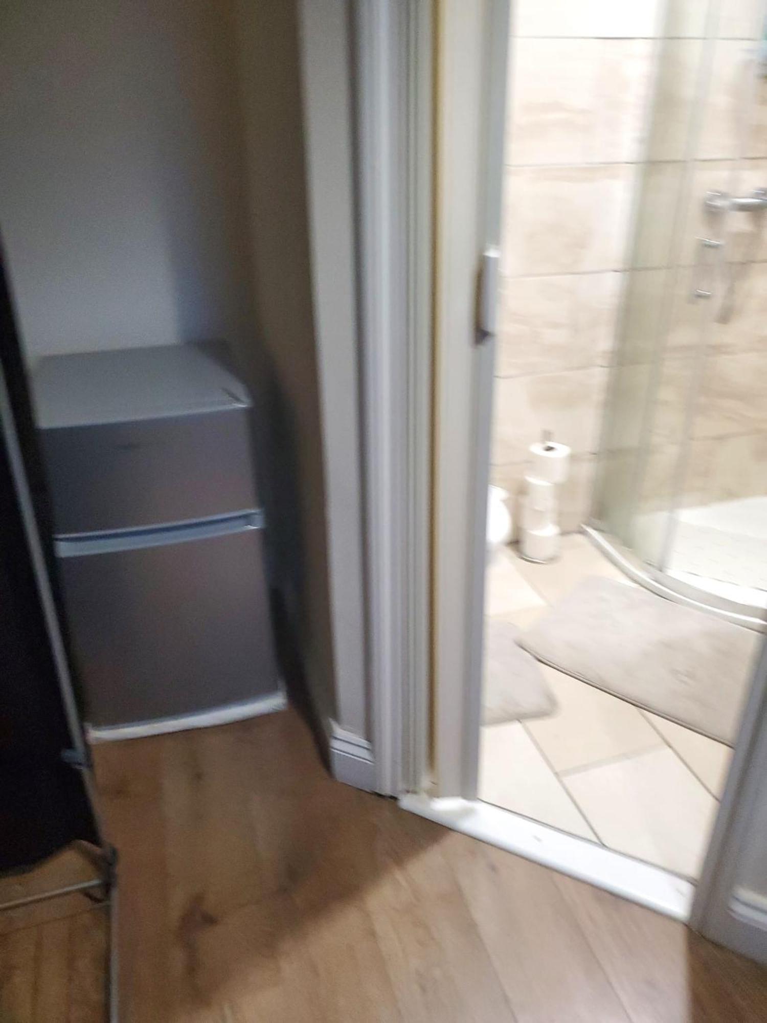 En Suite Bedrooms, Heaton, Newcastle Phòng bức ảnh